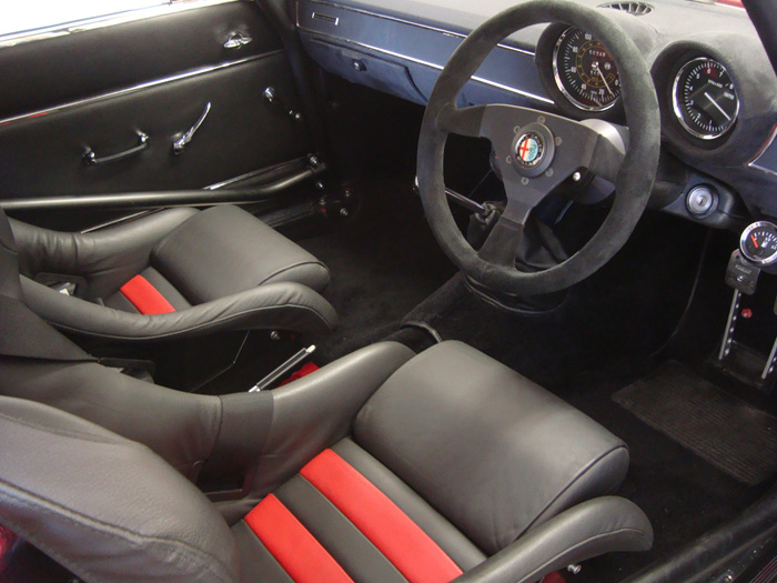 1973 Alfa Romeo GTV 105 Bertone Giulia Coupe Interior