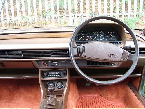 1977 audi 100 gls-typ43 dashboard