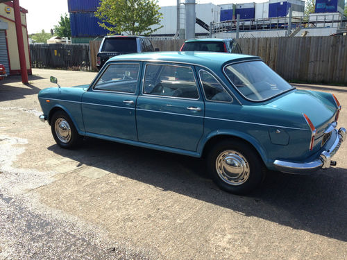 1970 Austin 1800 Land Crab 2