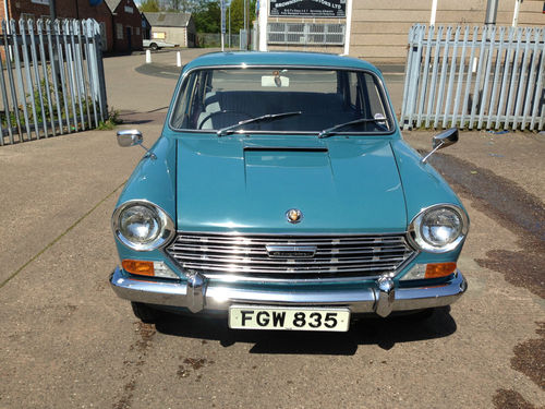 1970 Austin 1800 Land Crab Front