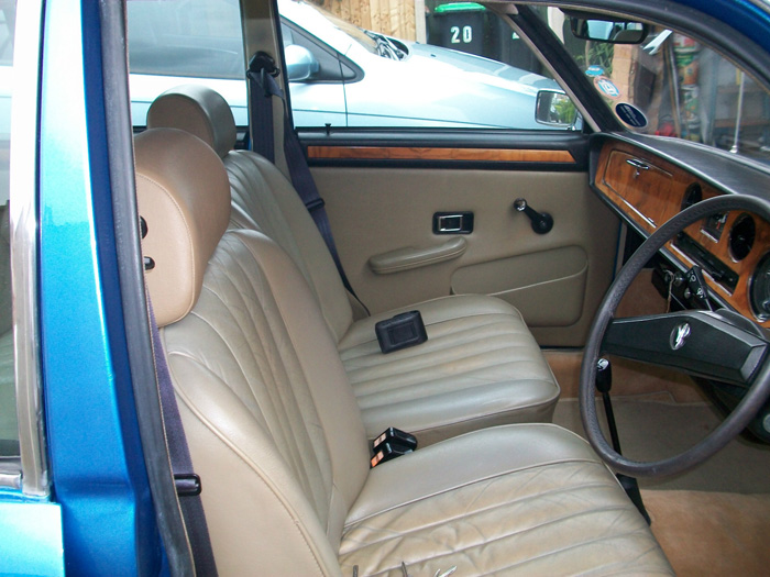 1977 Austin Allegro 1500 Vanden Plas Front Interior Seats