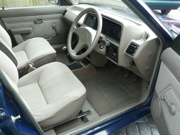 1987 Austin Maestro City X Front Interior