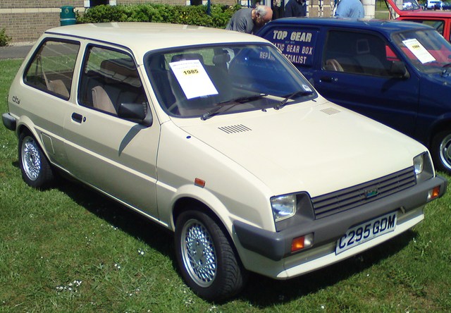 1985 austin metro city beige 1