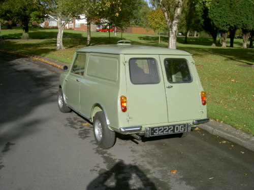 1963 austin mini van 2