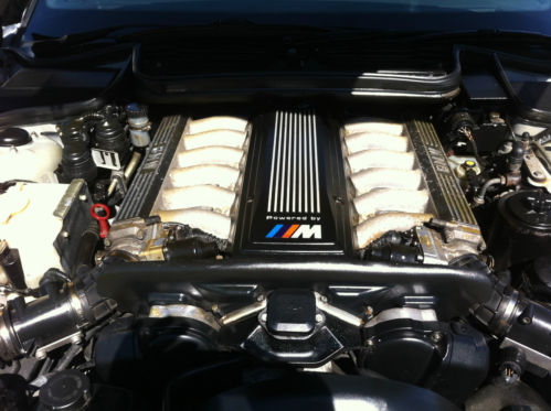 1996 BMW E31 M850 V12 CSi Engine