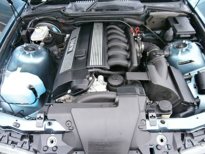 1996 BMW 323i Coupe Engine Bay