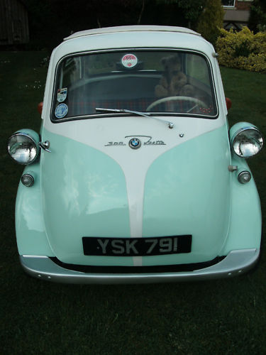 1962 bmw isetta 300 bubble car front