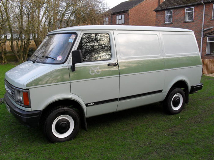 1986 bedford cf2 panel van 3