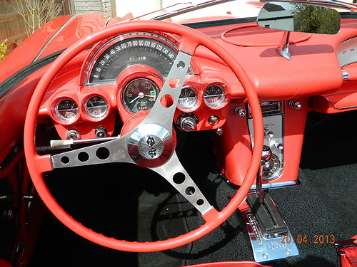 1961 Chevrolet Corvette C1 Dashboard Steering Wheel