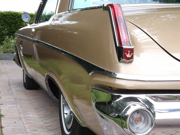 1963 Chrysler Imperial Custom Hardtop Side
