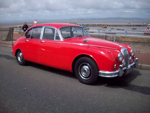 1963 daimler v8 2