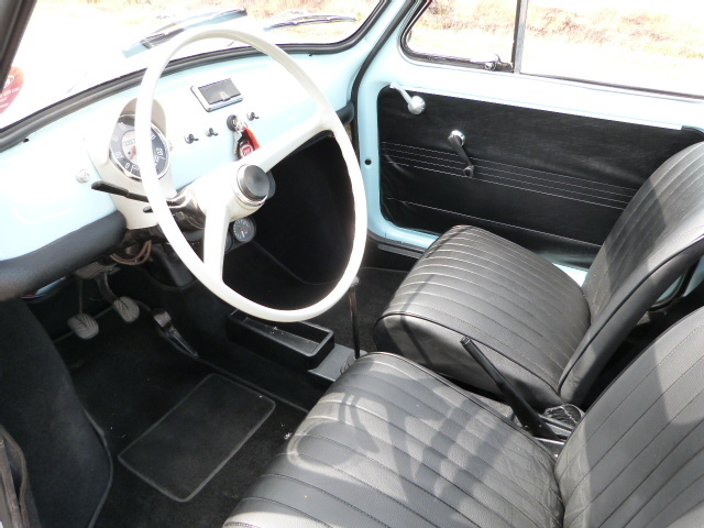 1971 Fiat 500F Interior