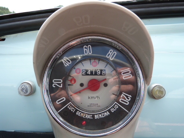 1971 Fiat 500F Speedometer