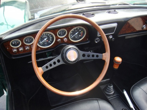 1967 fiat 850 bertone spider convertible dashboard