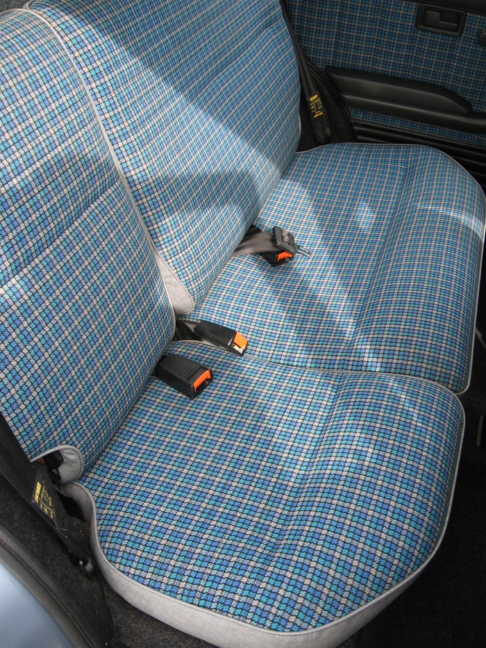 1988 Fiat Uno 60 Super Rear Seats