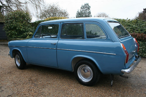 1963 Ford Anglia 105E Deluxe Combi Estate 2