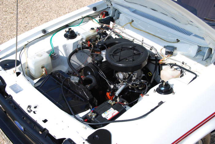 1980 ford capri gt4 engine bay