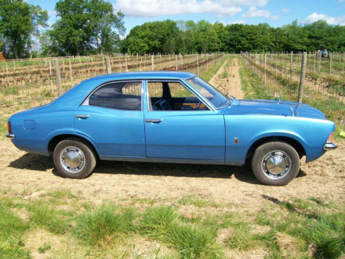 1972 Ford Cortina MK3 2000 XL 3