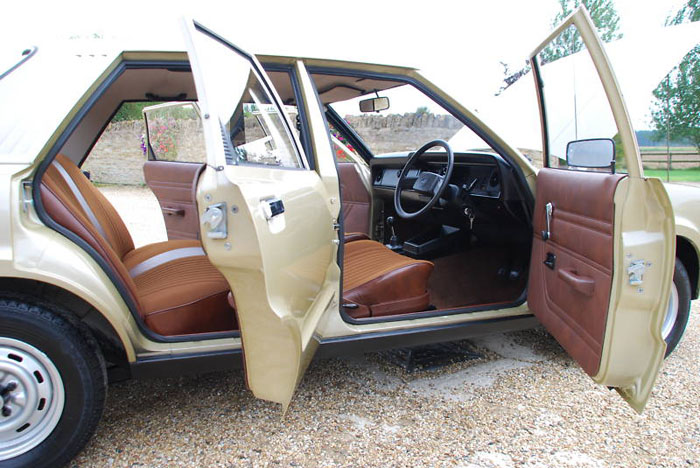 1979 ford cortina mk 4 1.6l interior 1