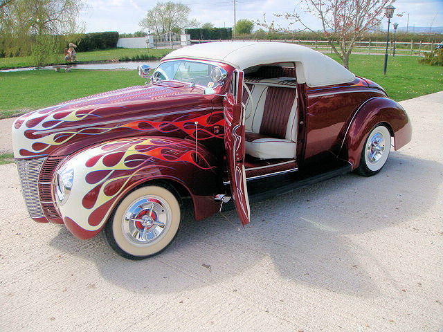 1940 Ford Coupe Custom 1