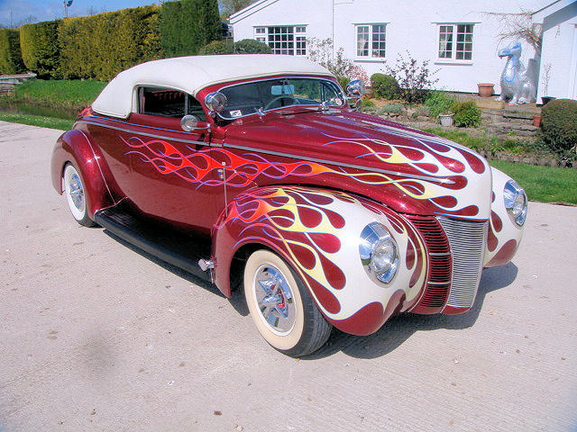 1940 Ford Coupe Custom 2