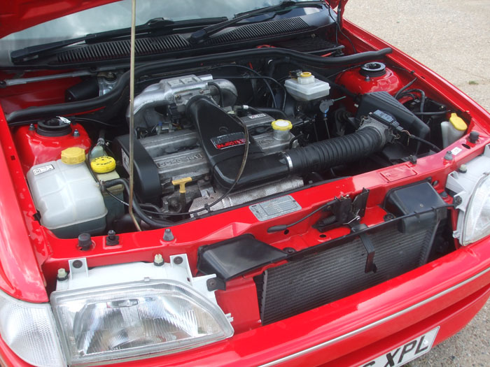1993 Ford Escort Mk5 1.6 Zetec Ghia Engine Bay 1