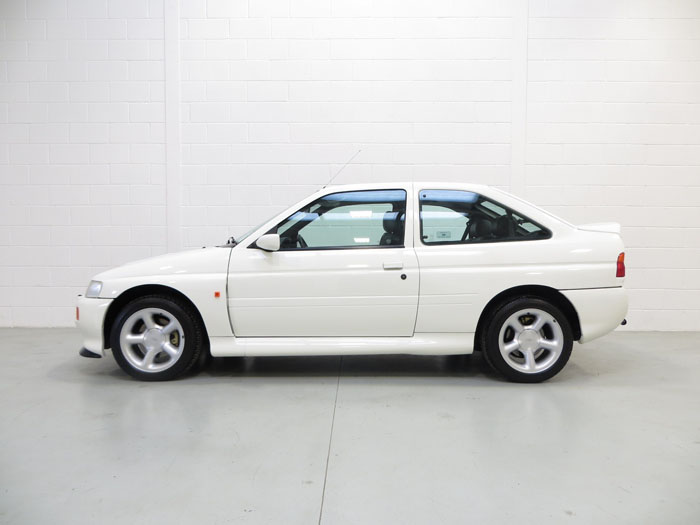 1995 ford escort rs cosworth 3