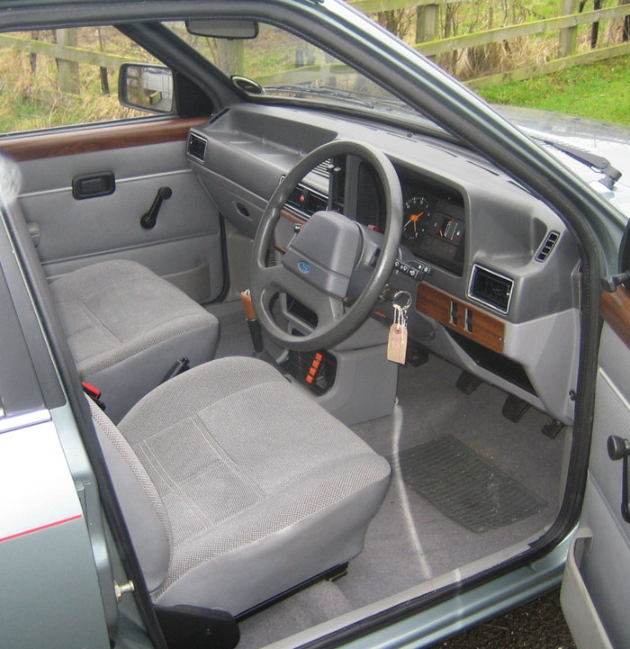 1984 Ford Escort MK3 1.3 GL Front Interior
