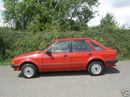 1982 ford escort mk3 1.1l 5dr 3