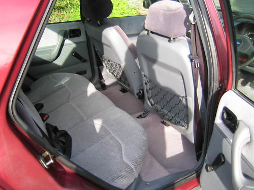 1992 ford fiesta 1.4 ghia interior 2