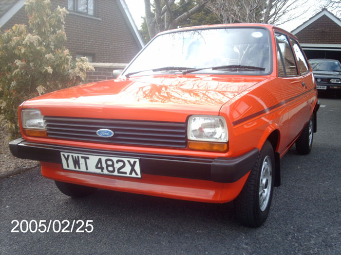 1982 ford fiesta popular plus red 1.1l 1