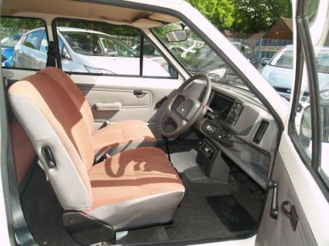1984 Ford Fiesta MK2 957cc Popular Front Interior