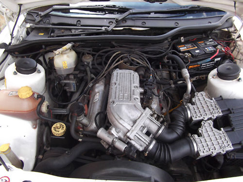 1988 ford granada scorpio i white engine bay