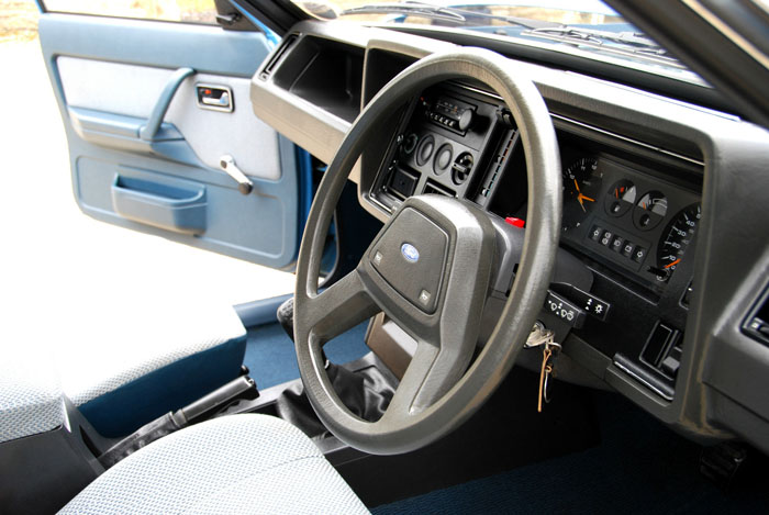 1983 Ford Granada Mk2 2.0L Interior Dashboard