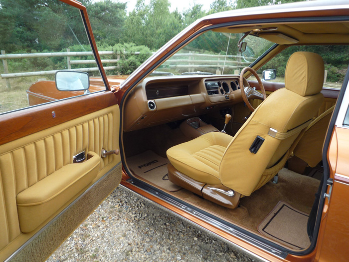 1975 Ford Granada MK1 Ghia Coupe Front Interior