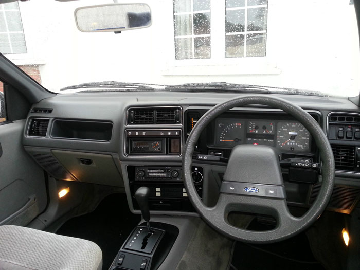 1982 Ford Sierra 2.0 Ghia Interior Dashboard