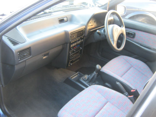 1994 Hyundai Pony 1.3 X2 LS Front Interior 1