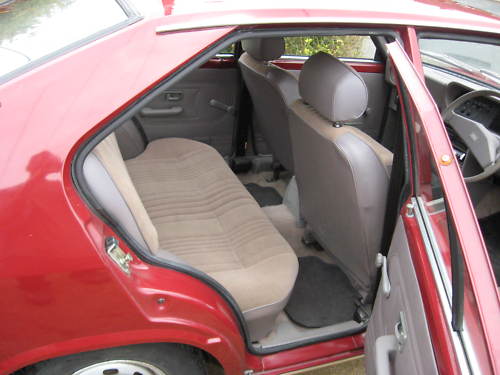 1982 hyundai pony gls interior 2