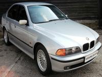 816 1997 BMW E39 523 2.5 SE Icon