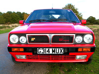 1132 1990 Lancia HF Intergrale Icon