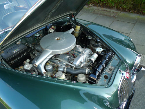 1961 jaguar mk ii 3.8 litre manual engine bay