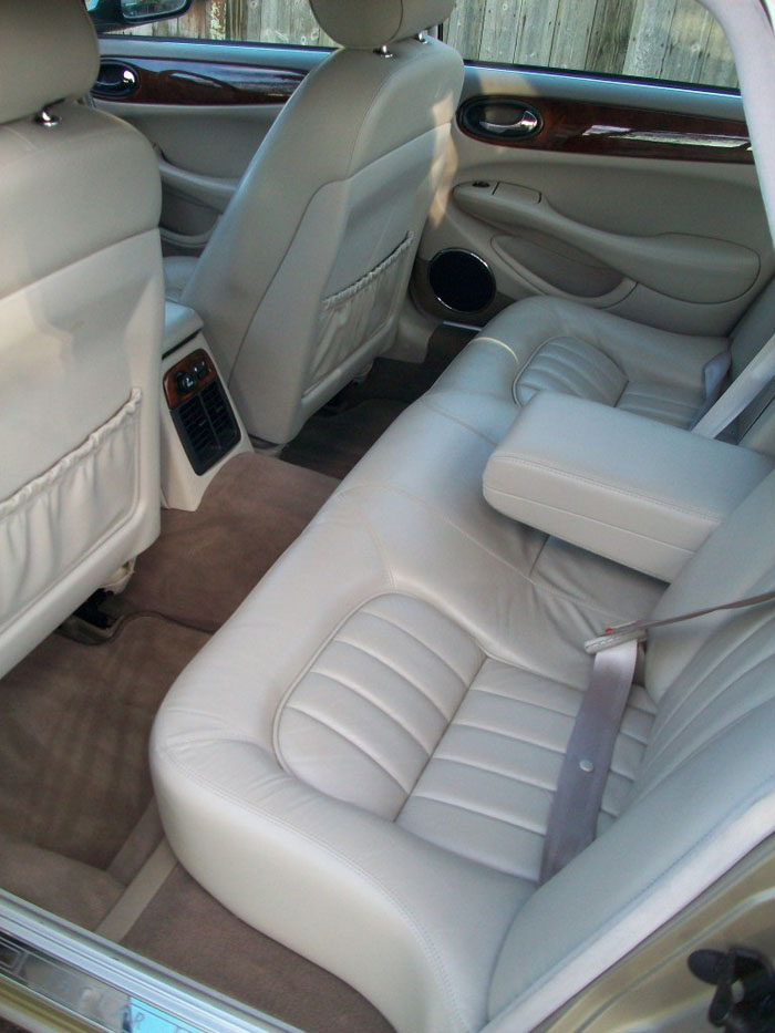 2000  w  jaguar xj8 3.2 v8 executive auto interior 2
