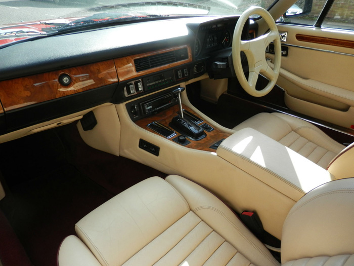 1990 Jaguar XJ-S 5.3 V12 Interior 2