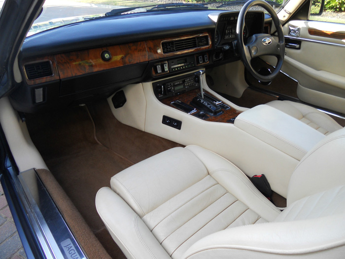 1988 Jaguar XJ-S 5.3 V12 Interior 2
