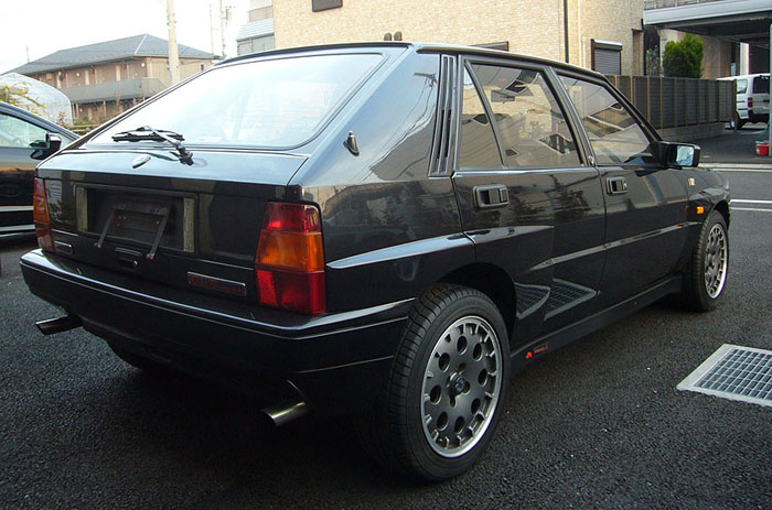 1992 lancia integrale 16v delta hf turbo 3