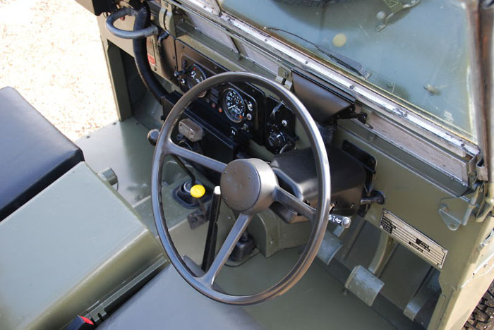 1984 land rover lightweight ffr interior 1