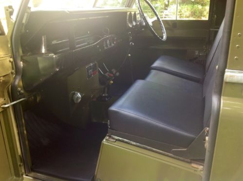1972 Land Rover Series 3 Interior