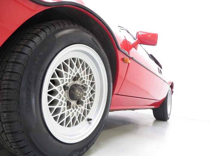 1986 Lotus Esprit Series 3 Wheel Side