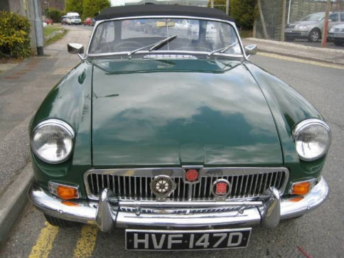 mgb 1800cc roadster new heritage shell 1