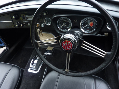 1969 mgc gt automatic dashboard